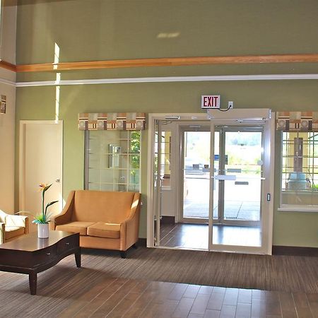 Canadas Best Value Inn Langley/Vancouver Екстериор снимка
